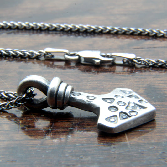 Small decorated Forged Silver Thors hammer pendant