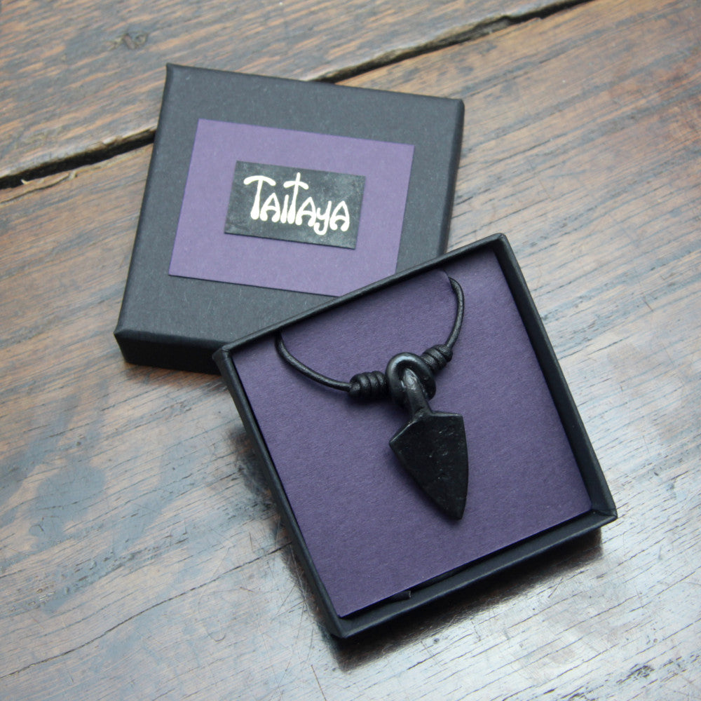 Small Viking Arrow Pendant