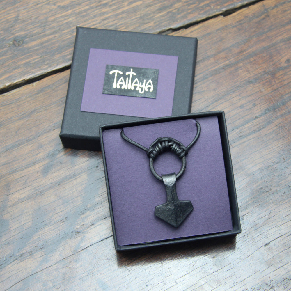 Small Ringed Thors Hammer