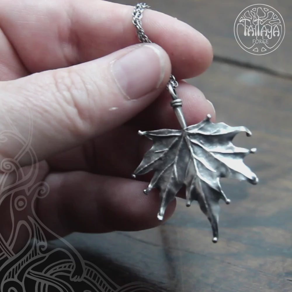 Video showcasing the silver maple leaf necklace size.